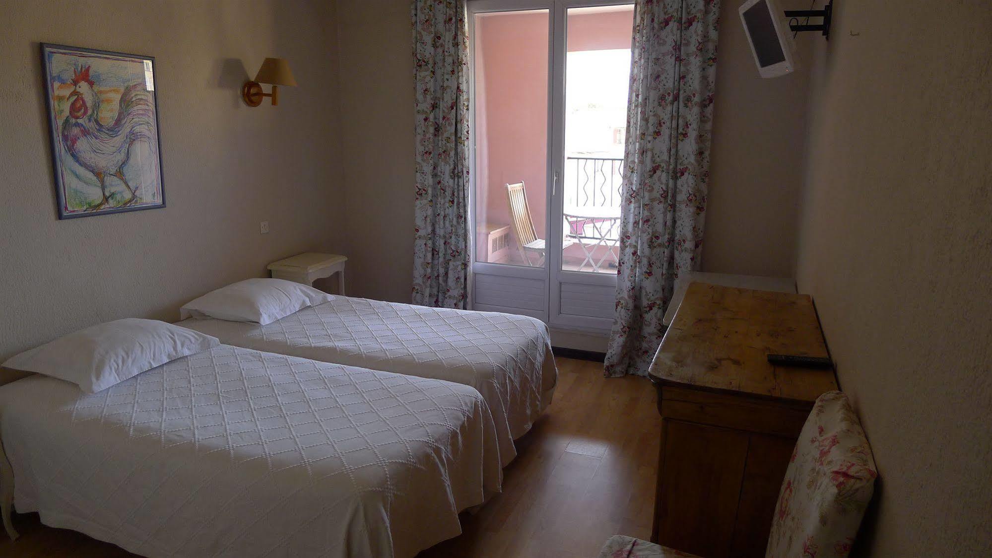 Coq Hotel Коголин Экстерьер фото